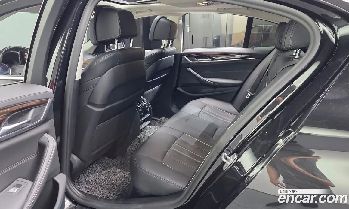 BMW 5 серия 2021 2.0 автомат (гидро), фото 16