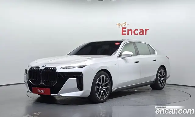 BMW 7 серия, 2024, 23 095 км
