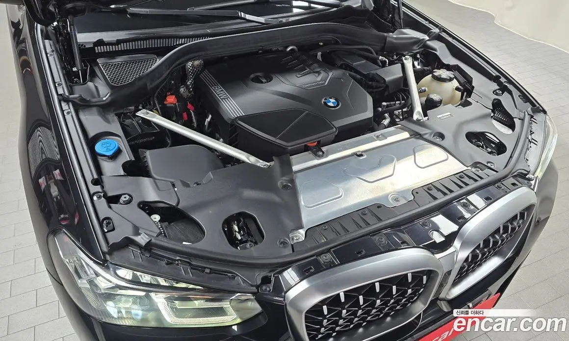 BMW X4 2023 2.0 автомат (гидро), фото 6