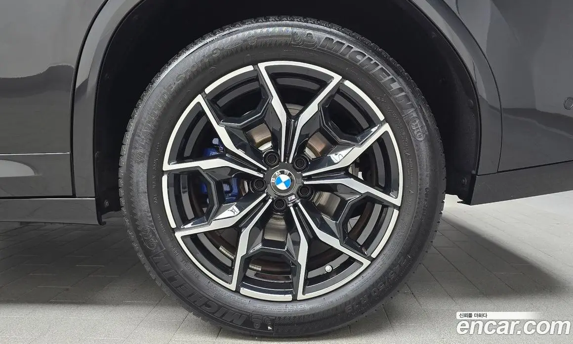 BMW X4 2023 2.0 автомат (гидро), фото 7