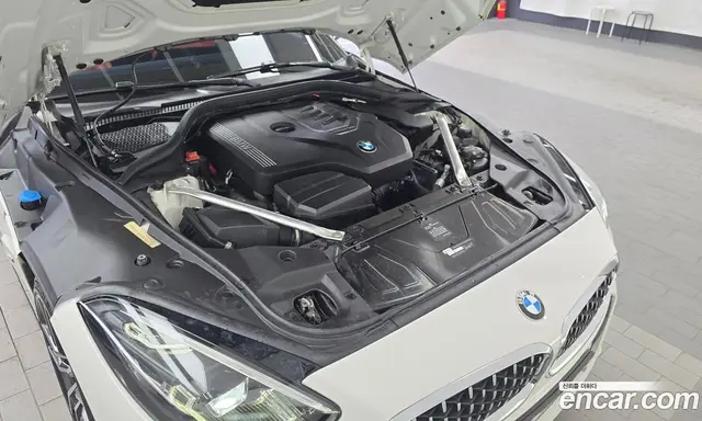 BMW Z4 2019 2.0 автомат (гидро), миниатюра 6