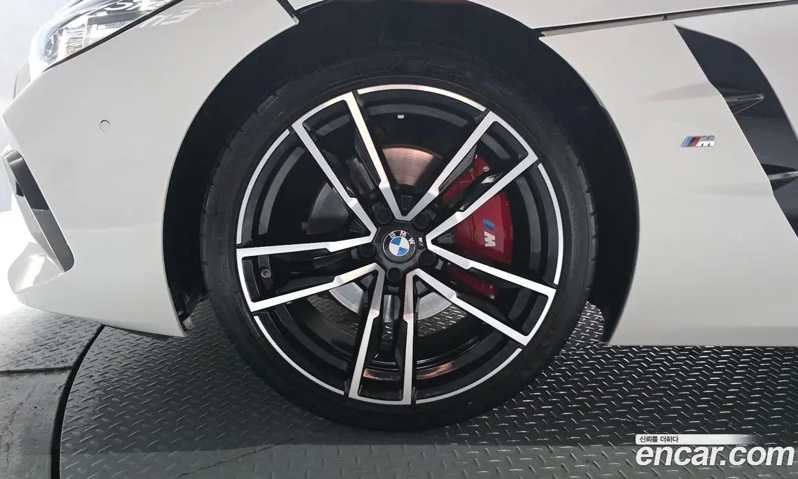 BMW Z4 2021 2.0 автомат (гидро), фото 5 BMW Z4 2021 2.0 автомат (гидро), фото 5