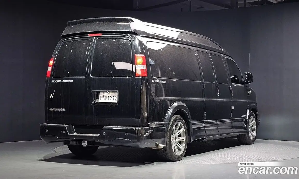 Chevrolet Express Van 2017 6.0 автомат (гидро), фото 2