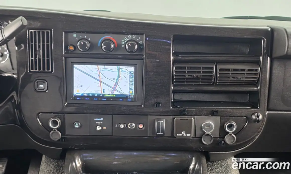 Chevrolet Express Van 2017 6.0 автомат (гидро), фото 13