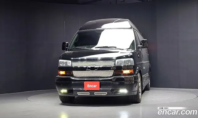 Chevrolet Express Van 2017 6.0 автомат (гидро), миниатюра 3