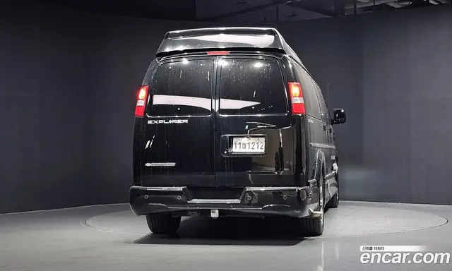 Chevrolet Express Van 2017 6.0 автомат (гидро), миниатюра 4