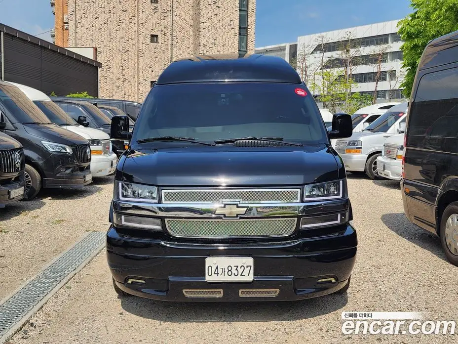Chevrolet Express Van 2018 6.0 автомат (гидро), фото 3