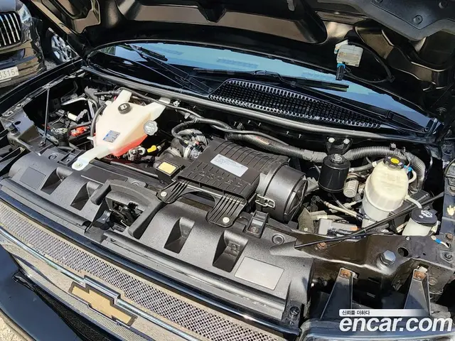 Chevrolet Express Van 2018 6.0 автомат (гидро), миниатюра 6