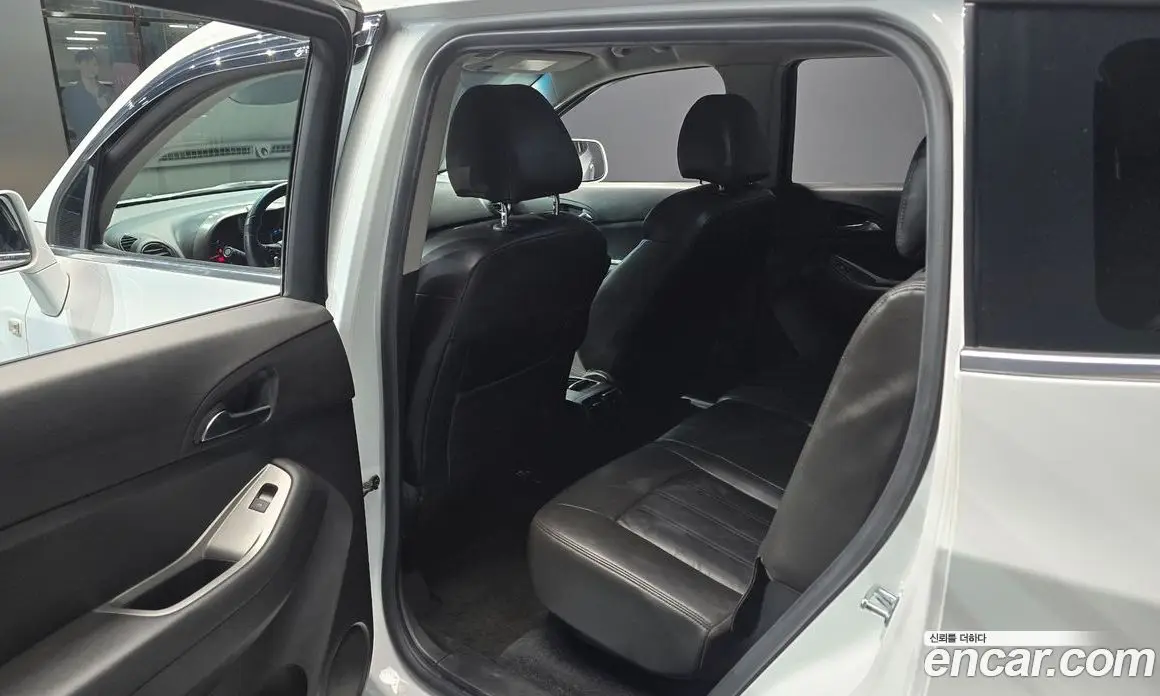 Chevrolet Orlando 2012 2.0 автомат (гидро), фото 18