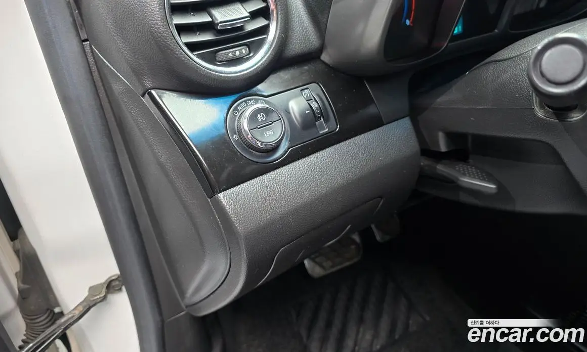 Chevrolet Orlando 2012 2.0 автомат (гидро), фото 27