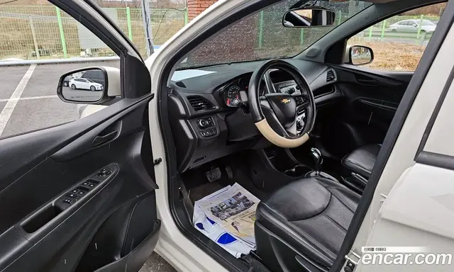 Chevrolet Spark 2015 1.0 автомат (гидро), миниатюра 11