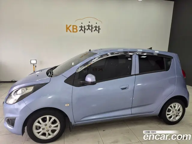 Chevrolet Spark 2015 1.0 автомат (гидро), миниатюра 2
