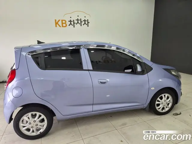 Chevrolet Spark 2015 1.0 автомат (гидро), миниатюра 7