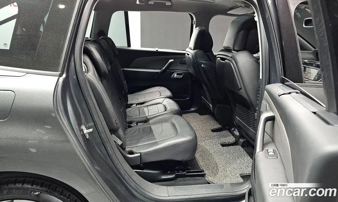 Citroen C4 Picasso 2017 2.0 автомат (гидро), фото 12 Citroen C4 Picasso 2017 2.0 автомат (гидро), фото 12