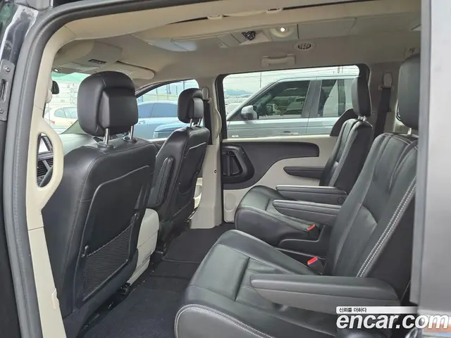 Dodge Grand Caravan 2019 3.6 автомат (гидро), миниатюра 2 Dodge Grand Caravan 2019 3.6 автомат (гидро), миниатюра 2