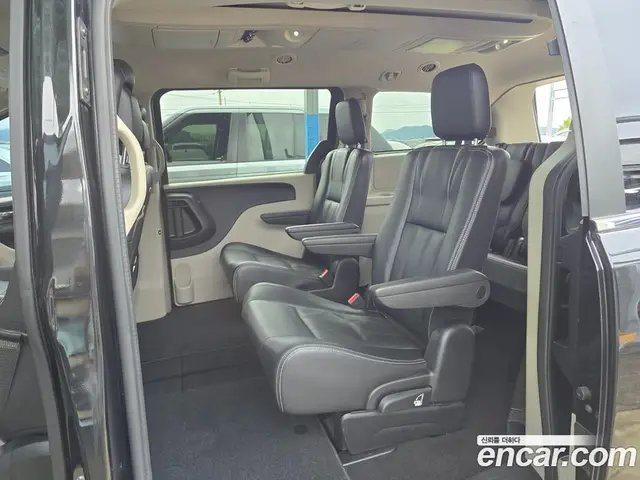 Dodge Grand Caravan 2019 3.6 автомат (гидро), миниатюра 8 Dodge Grand Caravan 2019 3.6 автомат (гидро), миниатюра 8