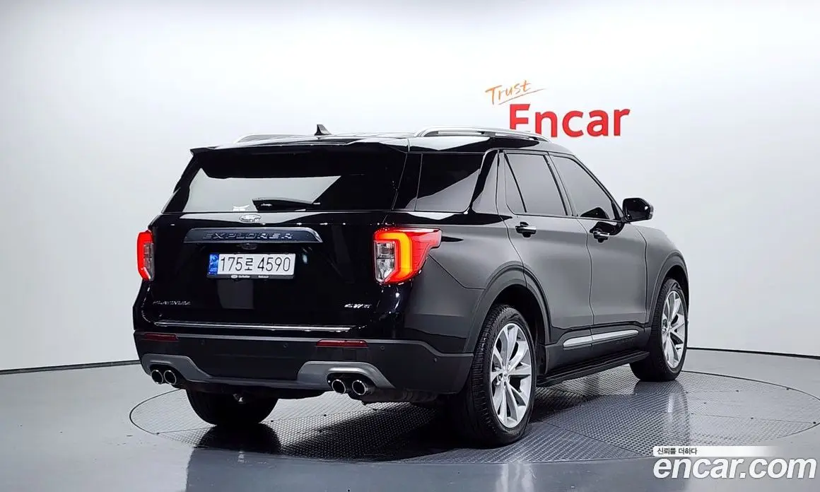 Ford Explorer 2022 3.0 автомат (гидро), фото 2 Ford Explorer 2022 3.0 автомат (гидро), фото 2