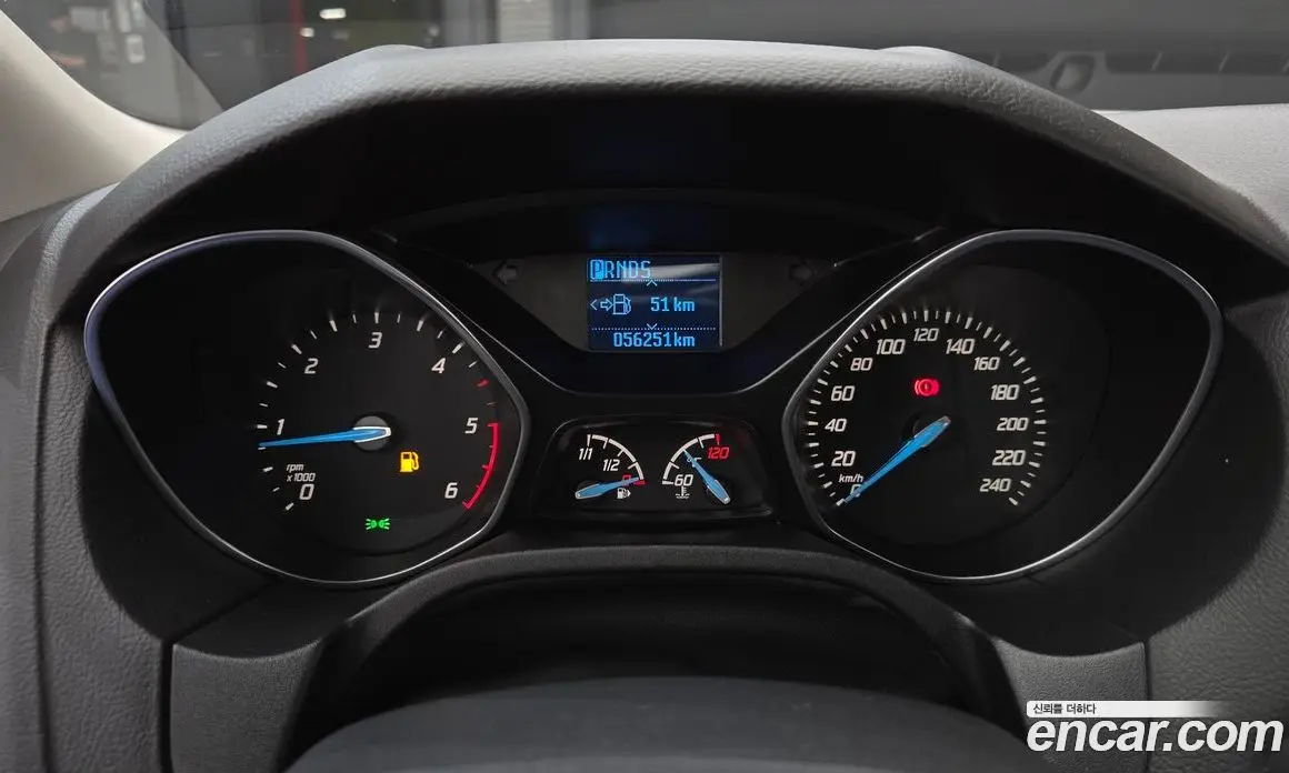 Ford Focus 2015 2.0 автомат (гидро), фото 8 Ford Focus 2015 2.0 автомат (гидро), фото 8