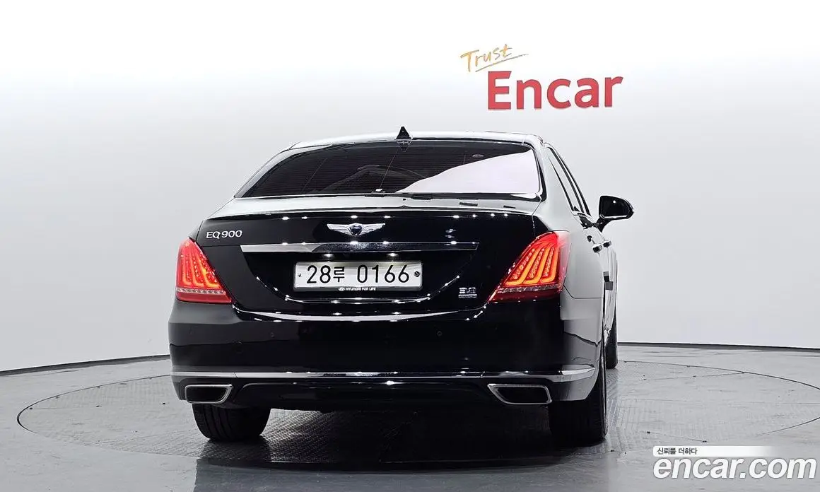 Genesis EQ900 2016 3.8 автомат (гидро), фото 4 Genesis EQ900 2016 3.8 автомат (гидро), фото 4
