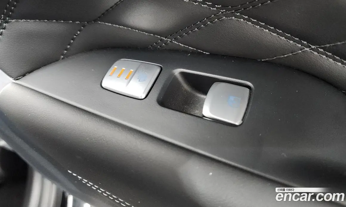 Genesis G70 2021 3.3 автомат (гидро), фото 39