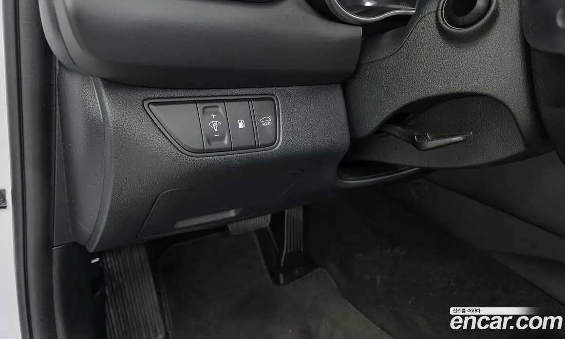 Genesis G70 2022 2.0 автомат (гидро), фото 18 Genesis G70 2022 2.0 автомат (гидро), фото 18