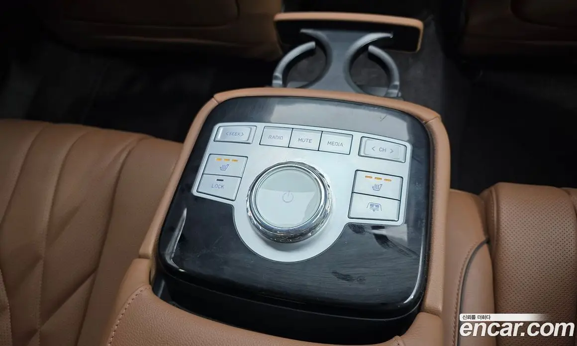 Genesis G80 2023 2.5 автомат (гидро), фото 18 Genesis G80 2023 2.5 автомат (гидро), фото 18