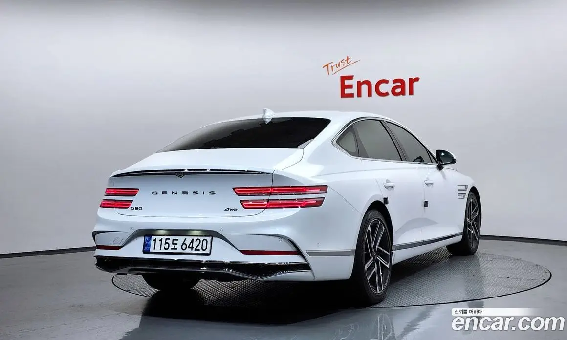 Genesis G80 2024 2.5 автомат (гидро), фото 2