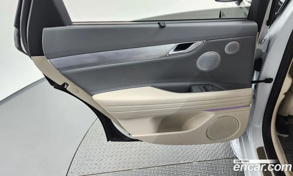 Genesis G80 2024 2.5 автомат (гидро), фото 15