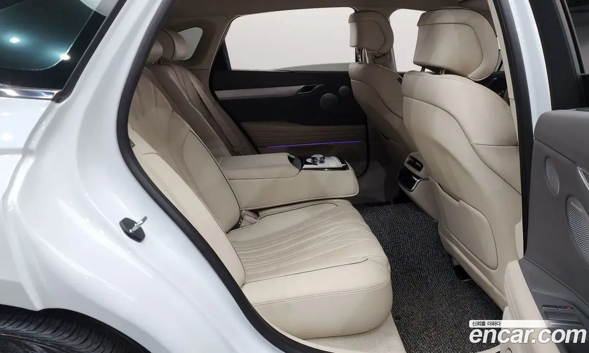 Genesis G80 2024 2.5 автомат (гидро), фото 17