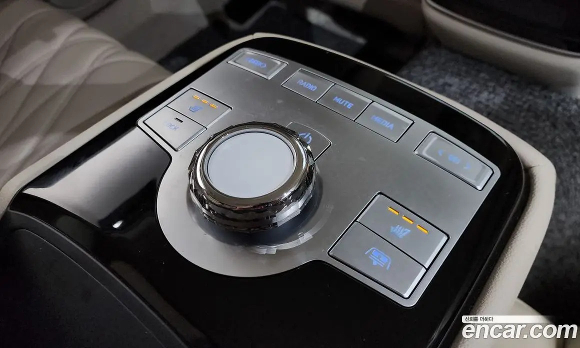 Genesis G80 2024 2.5 автомат (гидро), фото 25