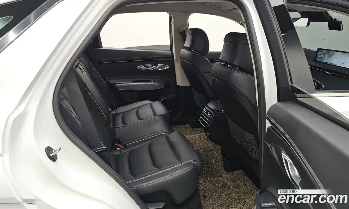Genesis GV70 2021 2.5 автомат (гидро), фото 17