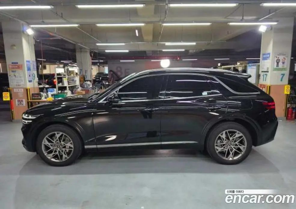 Genesis GV70 2023 2.5 автомат (гидро), фото 5