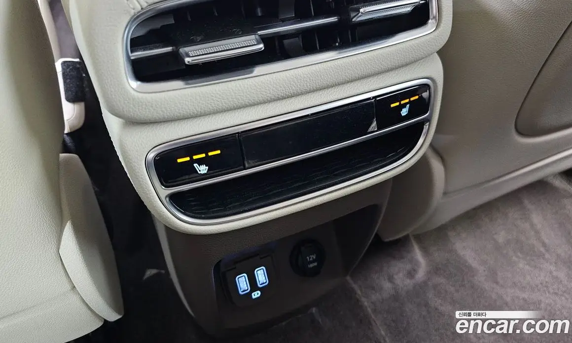 Genesis GV80 2022 2.5 автомат (гидро), фото 20 Genesis GV80 2022 2.5 автомат (гидро), фото 20