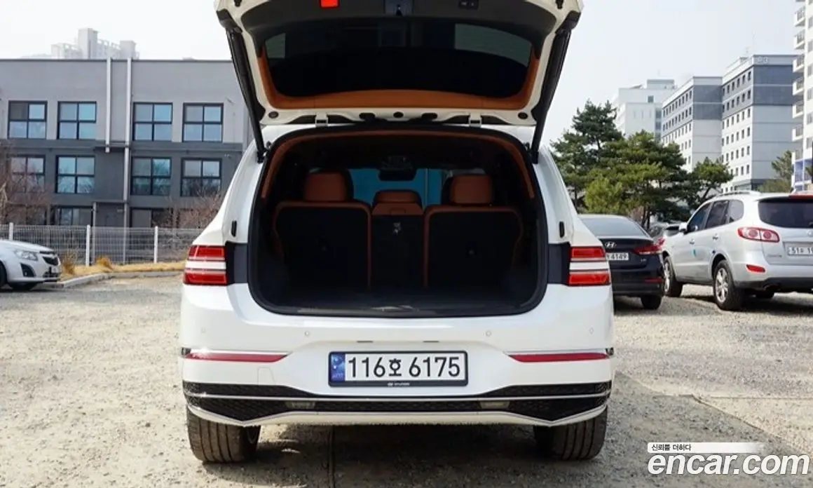 Genesis GV80 2025 2.5 автомат (гидро), фото 5 Genesis GV80 2025 2.5 автомат (гидро), фото 5