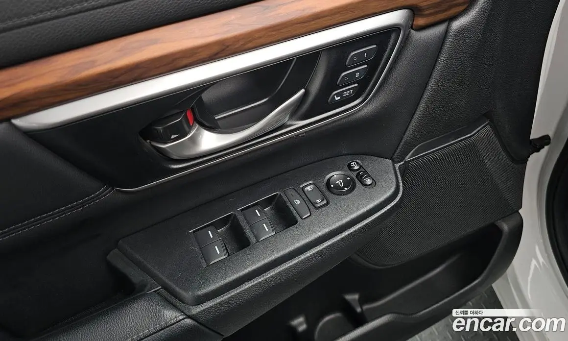 Honda CR-V 2019 1.5 автомат (гидро), фото 23 Honda CR-V 2019 1.5 автомат (гидро), фото 23