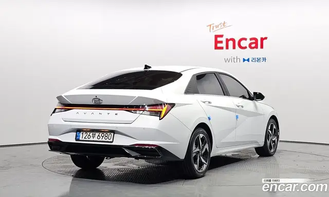 Hyundai Avante 2020 1.6 автомат (гидро), миниатюра 2
