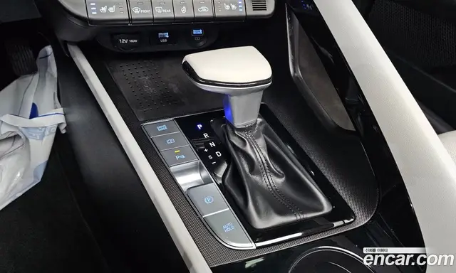 Hyundai Avante 2020 1.6 автомат (гидро), миниатюра 12