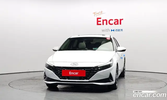 Hyundai Avante 2020 1.6 автомат (гидро), миниатюра 3