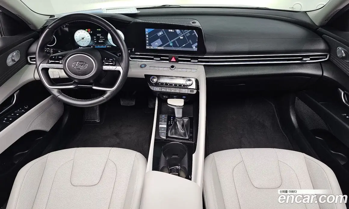 Hyundai Avante 2020 1.6 автомат (гидро), фото 10