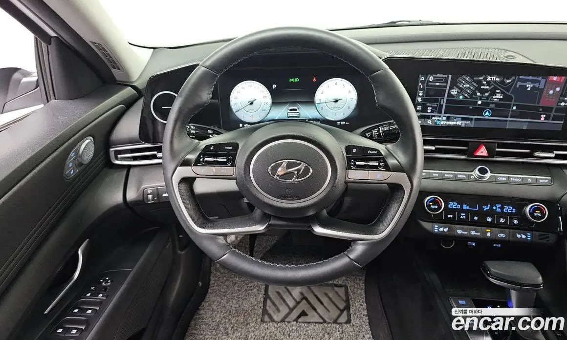 Hyundai Avante 2021 1.6 автомат (гидро), фото 13