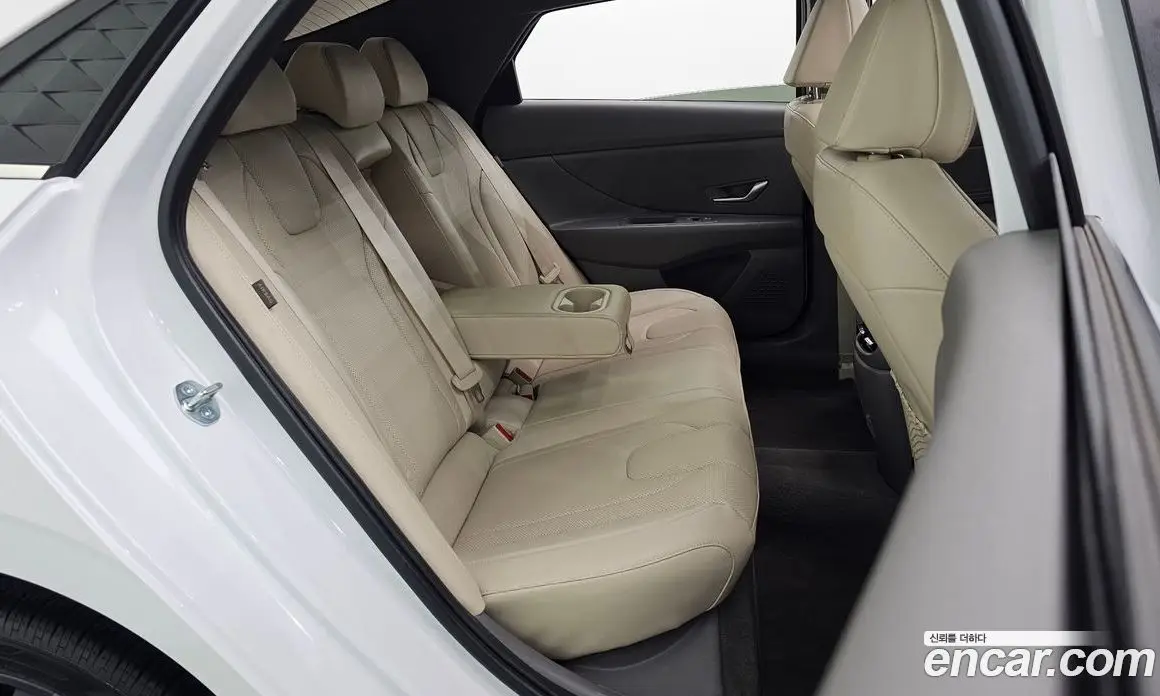 Hyundai Avante 2025 1.6 автомат (гидро), фото 17 Hyundai Avante 2025 1.6 автомат (гидро), фото 17