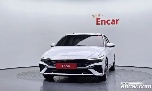 Hyundai Avante 2025 1.6 автомат (гидро), миниатюра 3 Hyundai Avante 2025 1.6 автомат (гидро), миниатюра 3