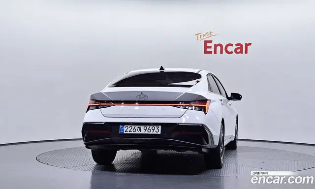 Hyundai Avante 2025 1.6 автомат (гидро), миниатюра 4 Hyundai Avante 2025 1.6 автомат (гидро), миниатюра 4