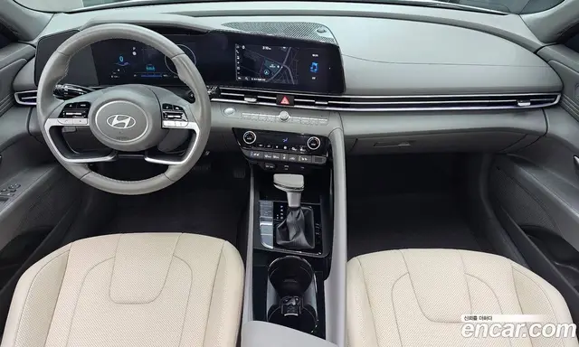 Hyundai Avante 2025 1.6 автомат (гидро), миниатюра 10 Hyundai Avante 2025 1.6 автомат (гидро), миниатюра 10
