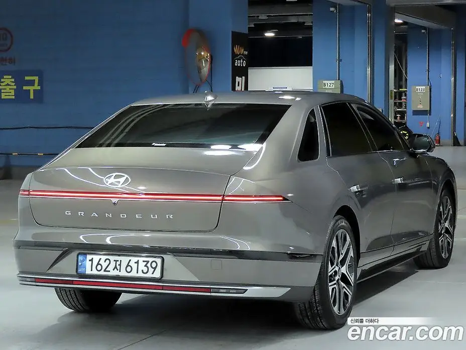 Hyundai Grandeur 2023 2.5 автомат (гидро), фото 2 Hyundai Grandeur 2023 2.5 автомат (гидро), фото 2