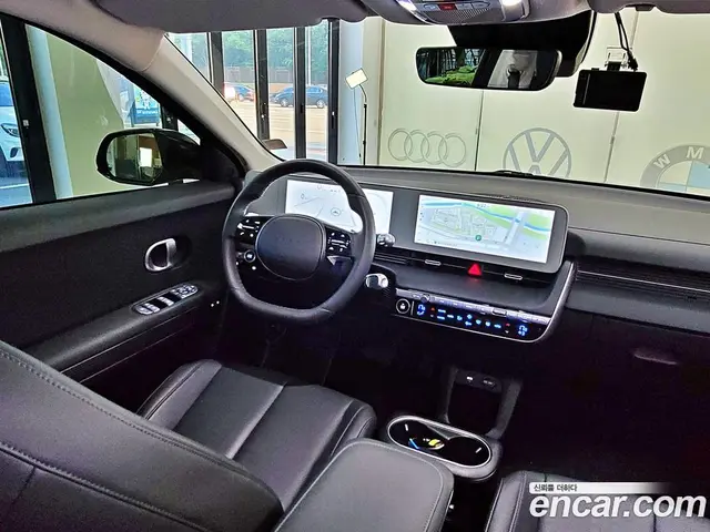 Hyundai Ioniq 5 2023 автомат (гидро), миниатюра 7
