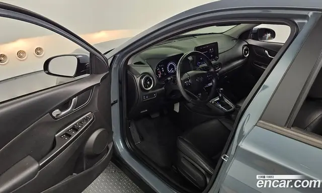 Hyundai Kona 2022 2.0 автомат (гидро), миниатюра 11