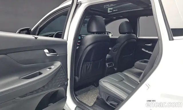 Hyundai Santa Fe 2023 2.5 автомат (гидро), миниатюра 11 Hyundai Santa Fe 2023 2.5 автомат (гидро), миниатюра 11