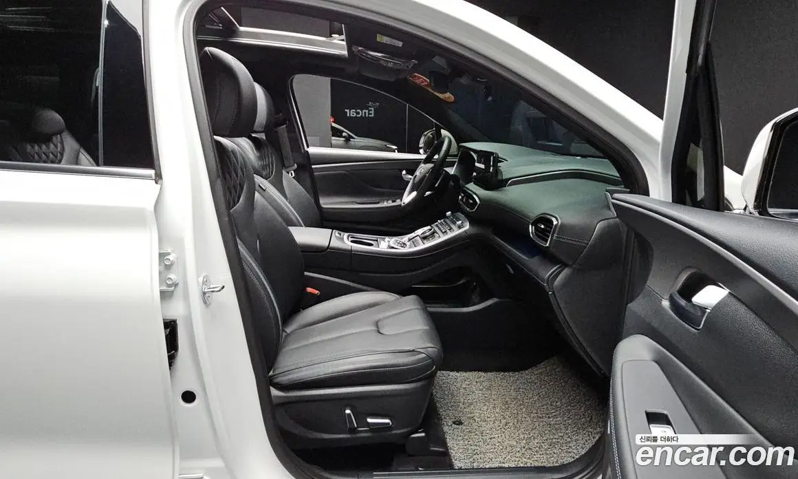 Hyundai Santa Fe 2023 2.5 автомат (гидро), фото 12 Hyundai Santa Fe 2023 2.5 автомат (гидро), фото 12
