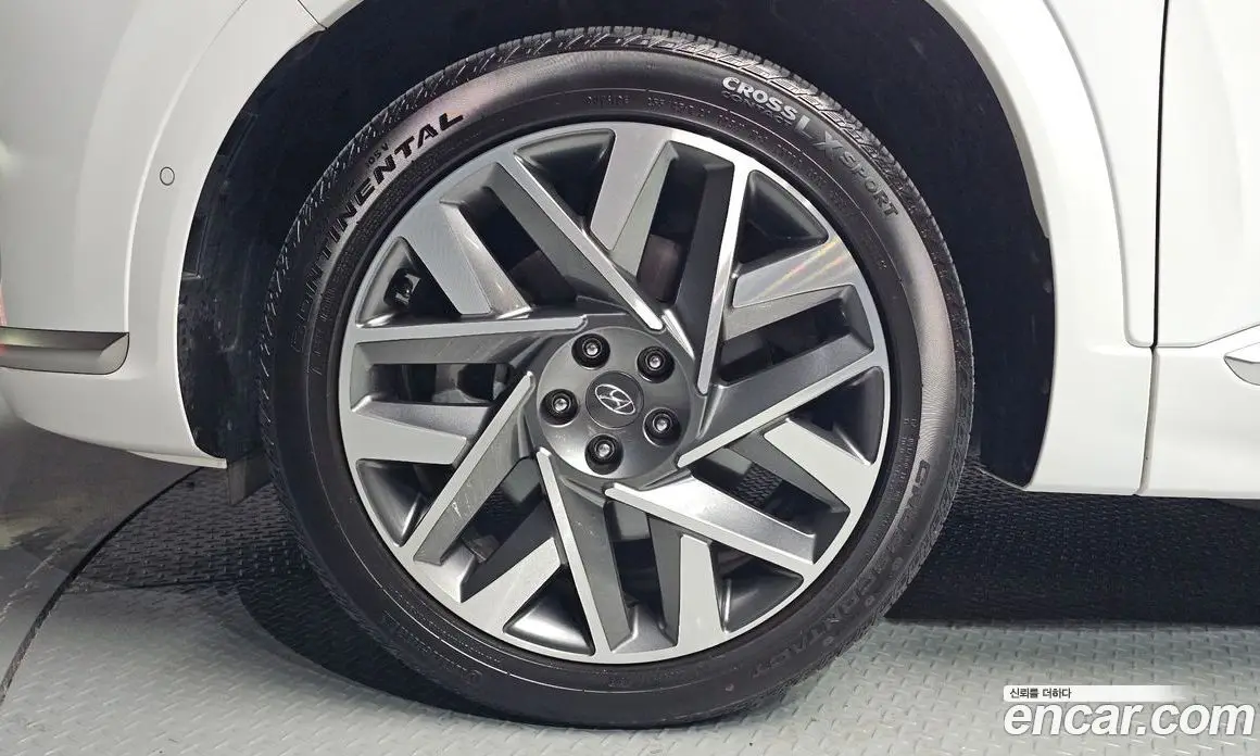 Hyundai Santa Fe 2023 2.5 автомат (гидро), фото 5 Hyundai Santa Fe 2023 2.5 автомат (гидро), фото 5